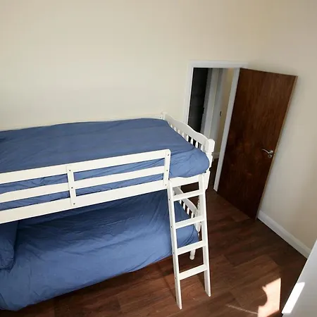 Harbour Front * Burtonport