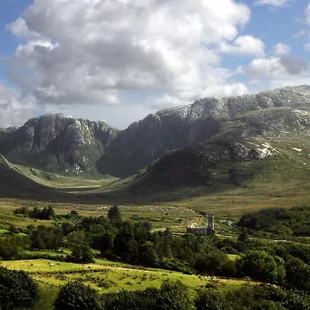 Harbour Front Burtonport