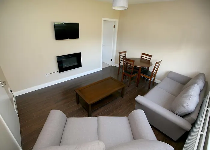 Harbour Front * Burtonport