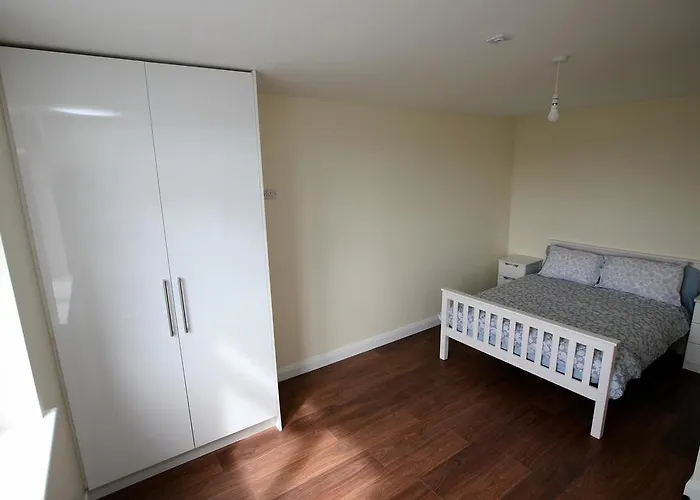 Harbour Front 아파트