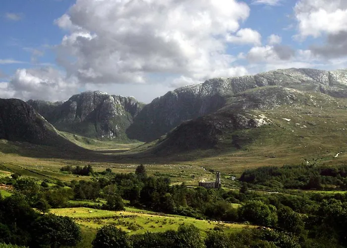 Harbour Front Burtonport